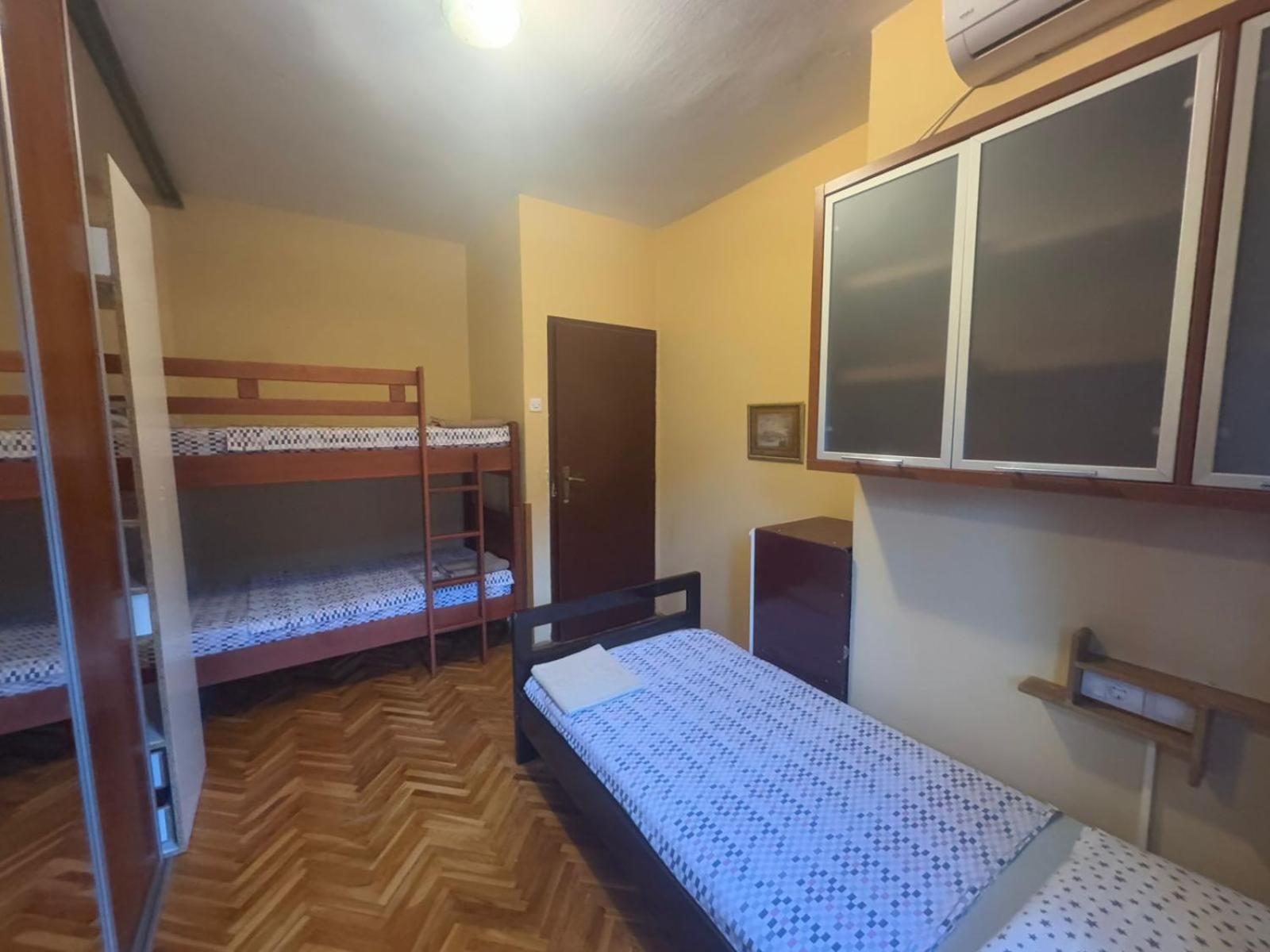 Kotorhostelito מראה חיצוני תמונה